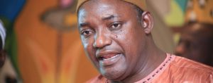 Gambie : arrestation d'un agent qui a critiqué Barrow et les renseignements