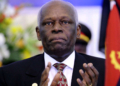 L'ex-président angolais José Eduardo dos Santos meurt en Espagne