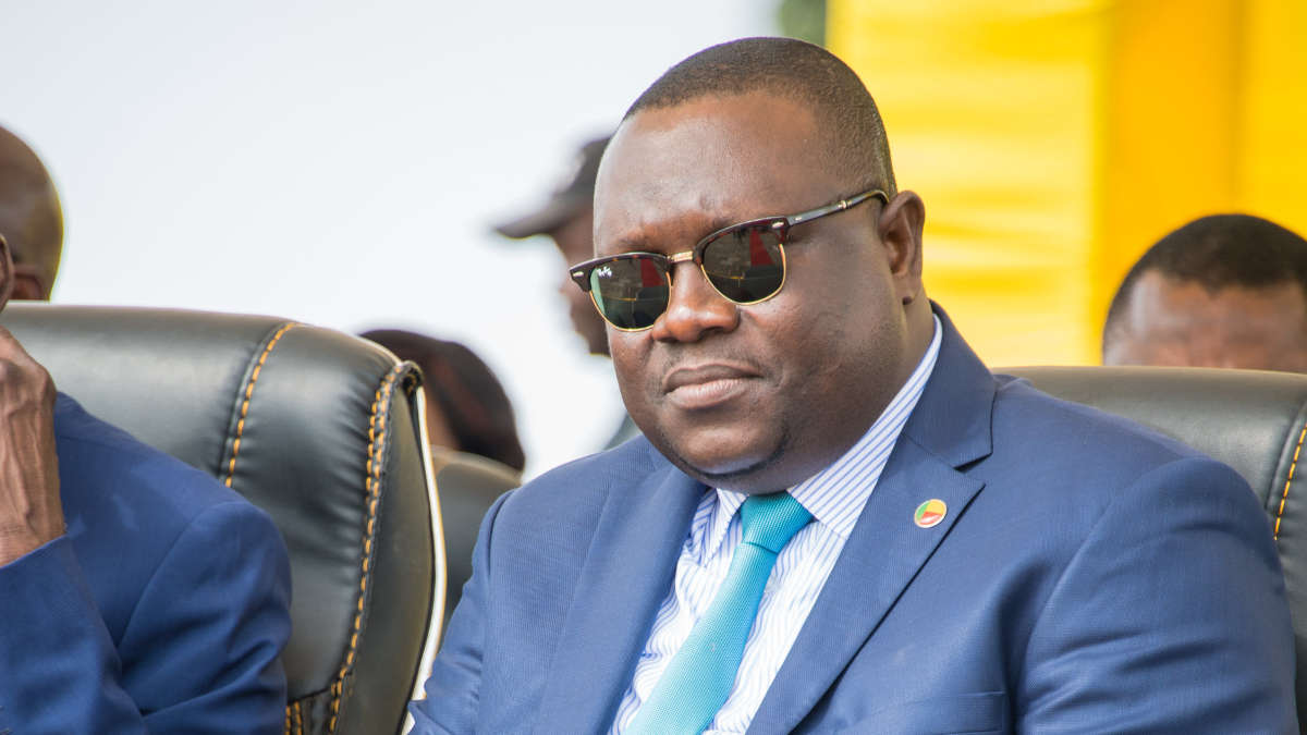 Modeste Toboula à Boni Yayi: "Son gouvernement a bel et bien laissé de  dettes"