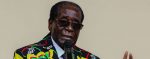 Le président zimbabwéen annonce la mort de son prédécesseur Robert Mugabe