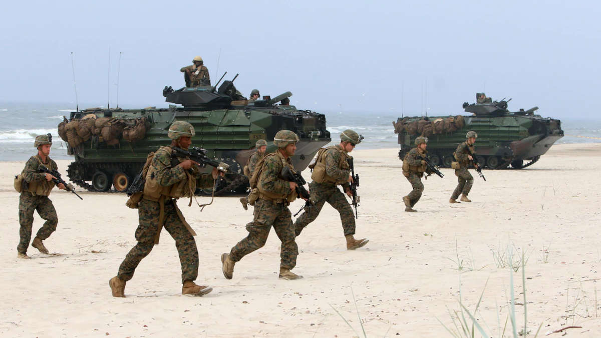 L'Otan prévoit le déploiement de 700 soldats face aux tensions dans ce pays