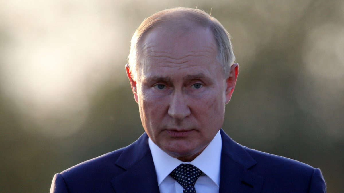 Russie : un opposant défie Poutine sur une chaîne de télévision