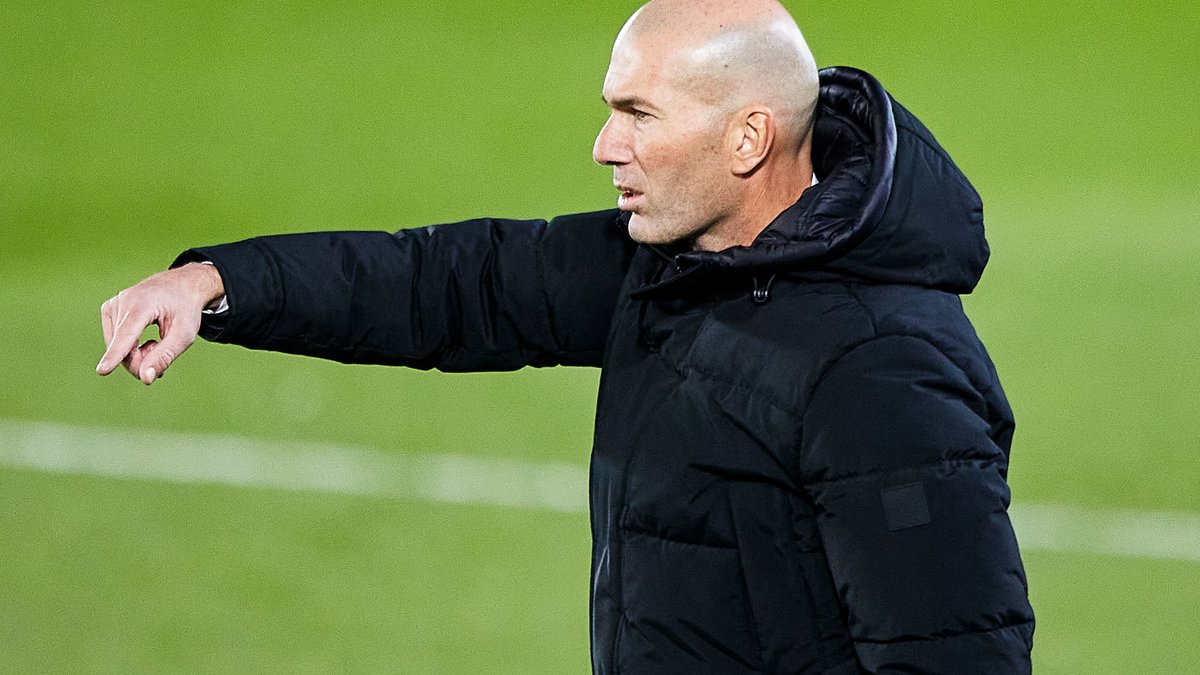 Zidane refuse une offre de Newcastle parce qu’il attend une meilleure