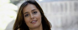 Une actrice égyptienne provoque un tollé après avoir enlevé son voile