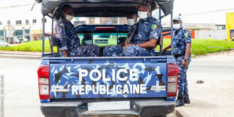 Des agents de la police républicaine (Photo AmB.)