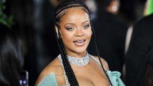 Rihanna: un homme s'infiltre chez elle pour la demander en mariage