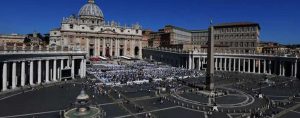 Vatican : des restes humains découverts dans une propriété de l'Église