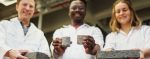 Afrique du Sud : des étudiants fabriquent des "briques-bio" à base d'urine