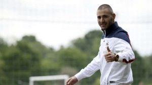 Ballon d'or : Benzema a «un coup d'avance», selon Jean-Pierre Papin 