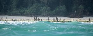 Inde : une tribu coupée du monde tue un américain qui tentait de nouer contact