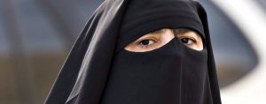 En niqab, elle tente de braquer une agence de transfert d'argent au Maroc