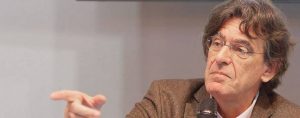 France : avec 4000 euros par mois, Luc Ferry n’arrive pas à vivre