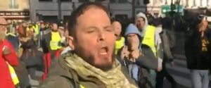 Injures contre Finkielkraut : l'un des suspects serait un islamiste radical