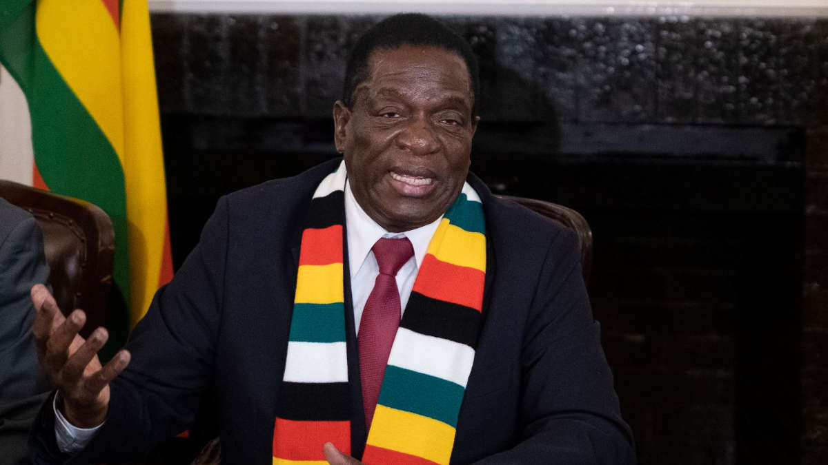 Zimbabwe: malgré le changement de président, les USA renouvellent leurs sanctions