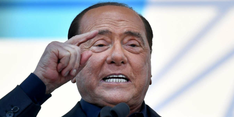 Sylvio Berlusconi (Photo by Tiziana FABI / AFP)