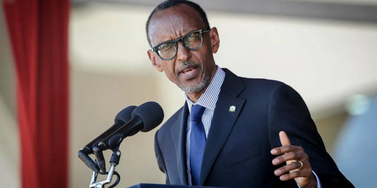 Paul Kagame (Photo AP - John Muchucha)