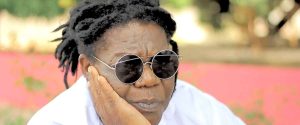 France: Manu Dibango, Claudy Siar et Chantal Ayissi rendent hommage à Tohon Stan
