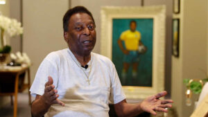 Pelé de nouveau hospitalisé pour son cancer du côlon