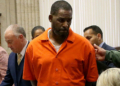 USA : R. Kelly condamné à 30 ans de prison pour crimes sexuels