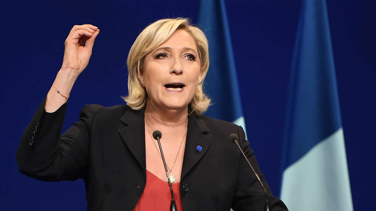 « Effondrement » de la France: Marine Le Pen fustige Macron