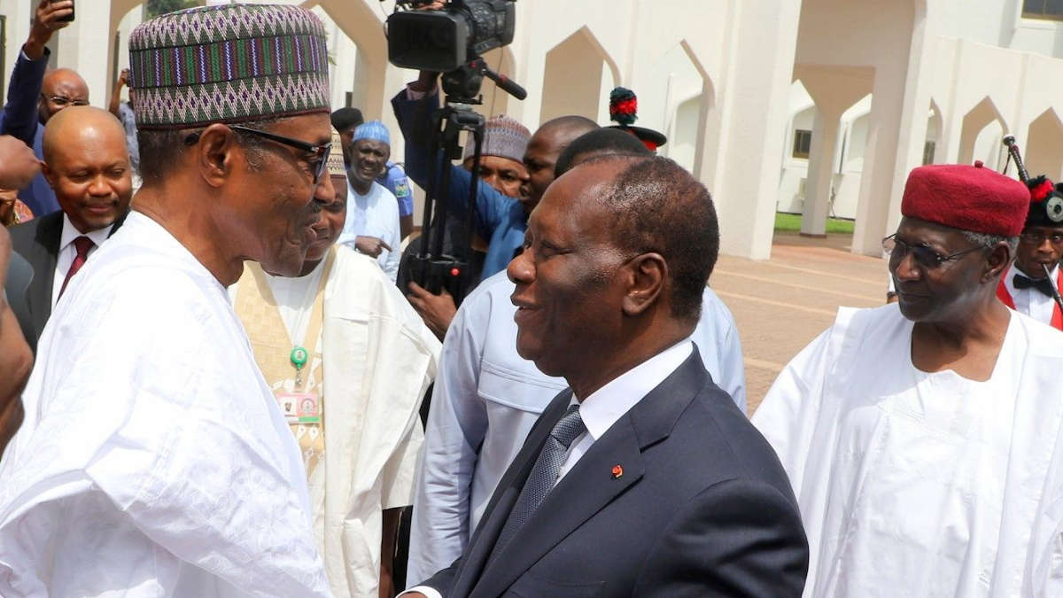 Polémique autour de l'ECO : êtes-vous Buhari ou Ouattara ?