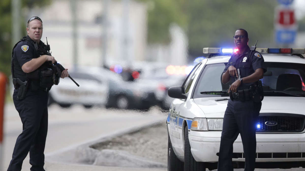 police américaine (AP Photo / Lynne Sladky)