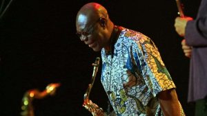 Manu Dibango : Pluie d'hommages après son décès des suites du Covid-19
