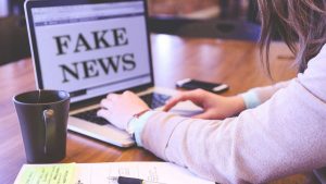 Rivalités au Maghreb : des accusations de fake news fusent