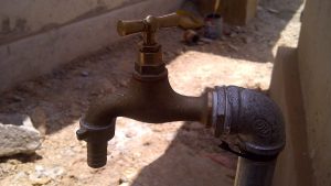 Pénurie d'eau à Dakar : la société de distribution livre des explications