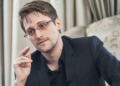 Russie: Poutine accorde la nationalité à Edward Snowden mais il ne combattra pas en Ukraine