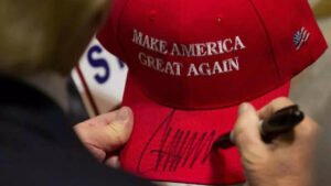 USA: MAGA de Trump menace la démocratie selon un sondage