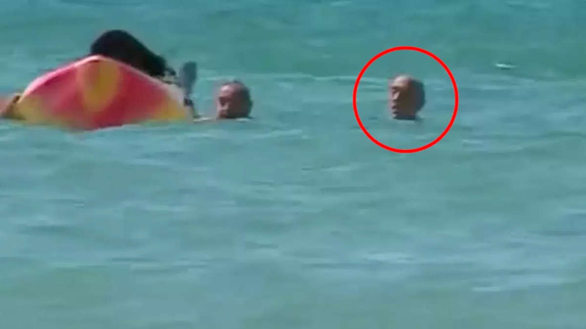 Un Président vole au secours de deux nageuses en situation difficile