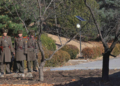 Des soldats nord-coréens, à la frontière avec le sud. PHOTO AFP - AFP