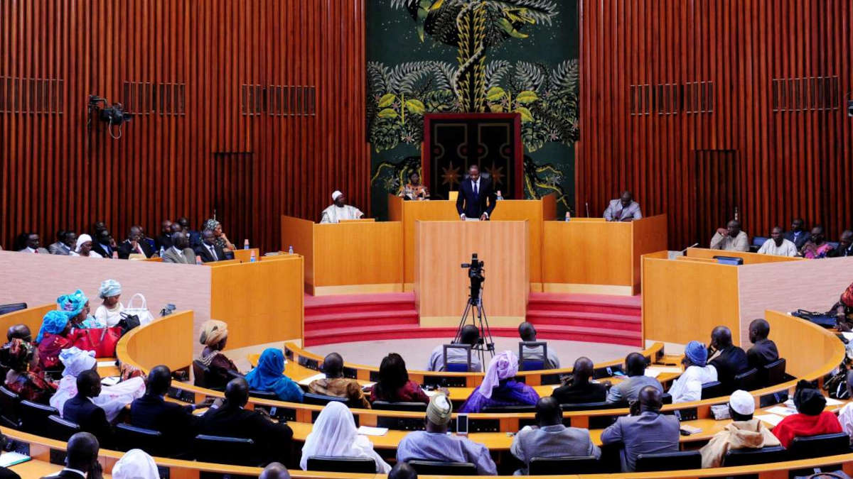 Débats à l’Assemblée nationale sénégalaise. Photo : SEYLLOU / AFP