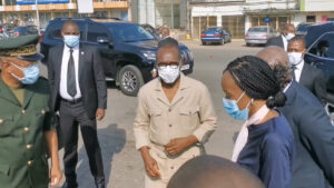 Après la marche des femmes : sortie surprise de Patrice Talon, réactions sur la toile