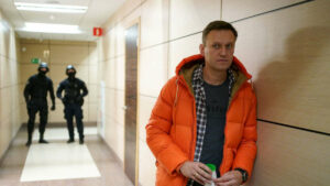 France : Navalny appelle à voter pour Macron et accuse Marine Le Pen