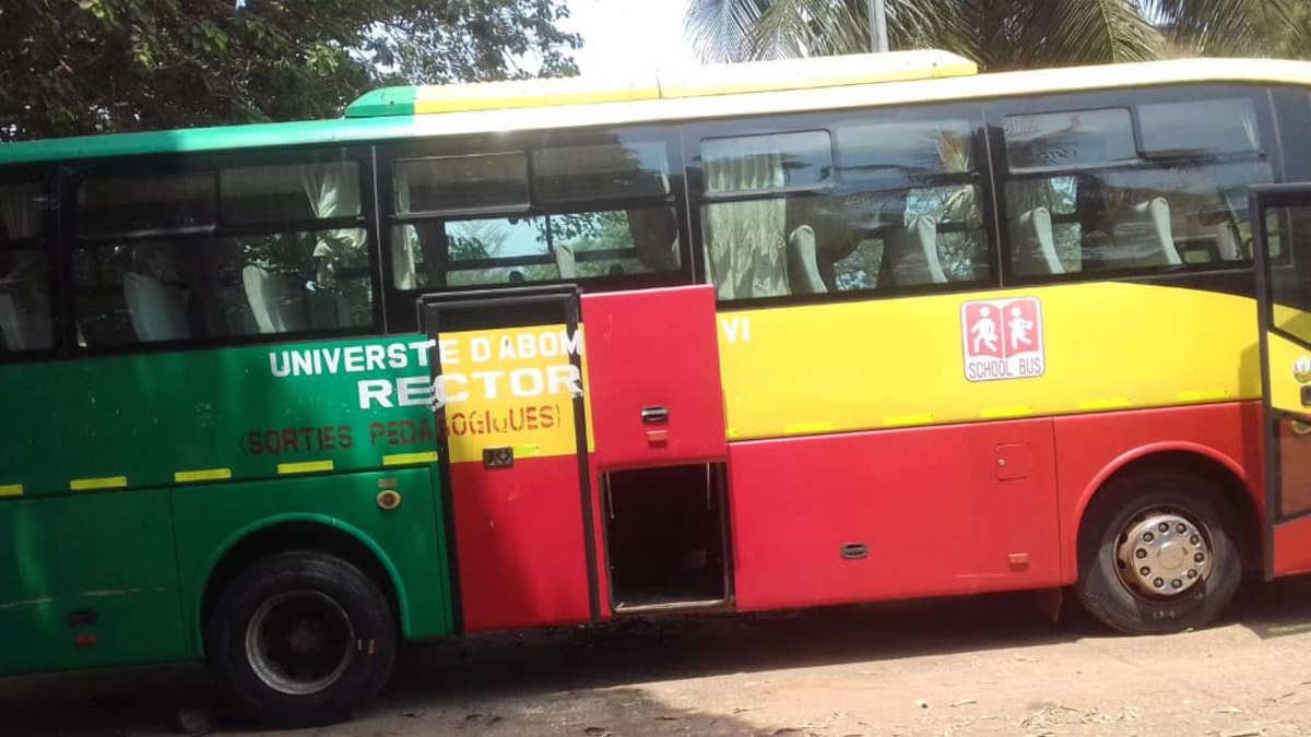 (ENQUETE) Transport des étudiants de l'UAC : la démission lente et programmée de l'État
