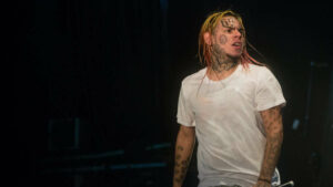 Tu vas mourir quand je te verrai : un rappeur menace 6ix9ine