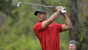 Tiger Woods poursuit sa convalescence chez lui après son violent accident