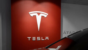 Tesla accusée de racisme par une agence aux USA
