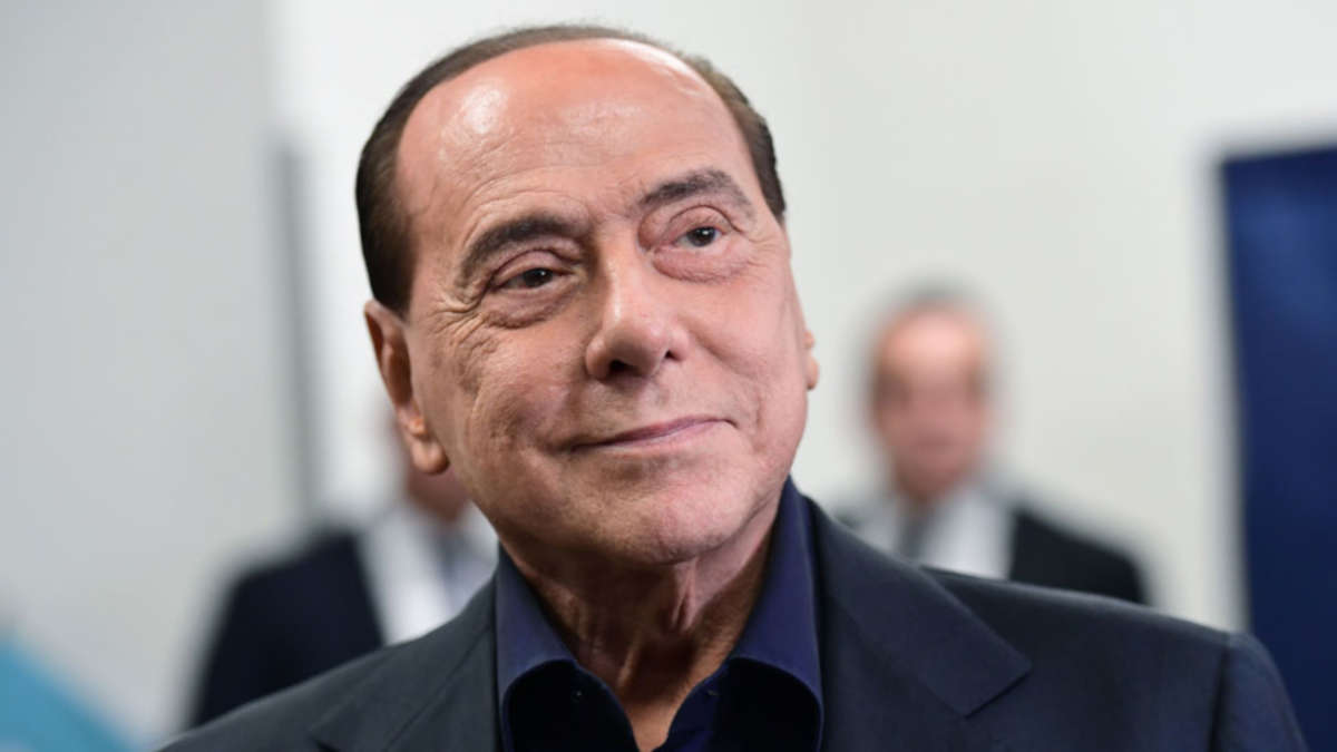 Silvio Berlusconi aux soins intensifs : Ce qu'on sait sur son état de santé
