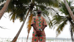 « Le Japon en noir et blanc » : Kevin, une icône de l'immigration en Asie, se tourne désormais vers l'Afrique