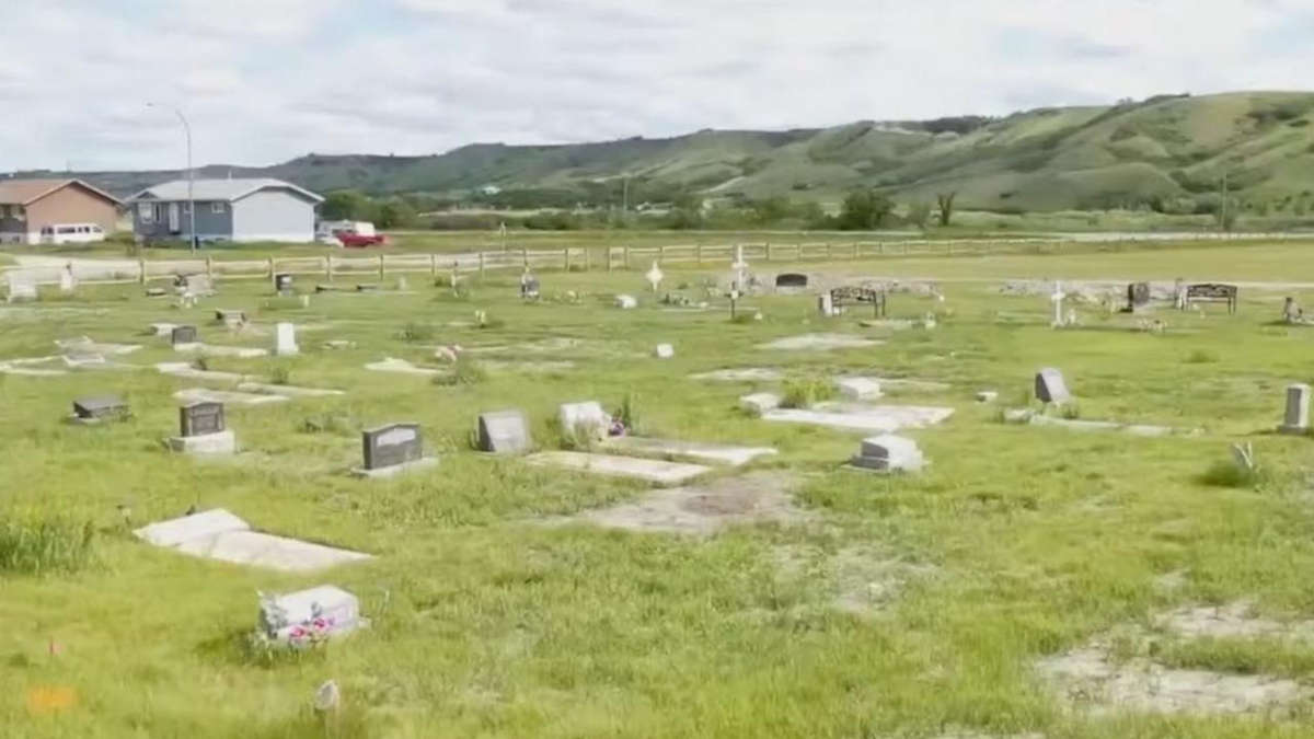 Canada : 182 nouvelles tombes d'autochtones identifiées par les autorités