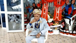 Bénin : L’empereur, Owo-Lobè et trois personnes en garde à vue à la police criminelle