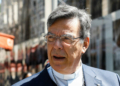 Accusé d'avoir eu une relation intime, l'ex-archevêque de Paris va porter plainte