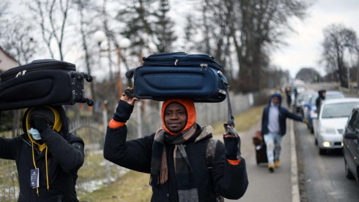 Des africains qui fuient la guerre en Ukraine. Photo : AFP