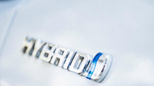 logo voiture hybride