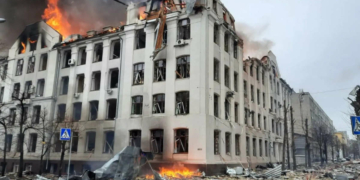Un immeuble bombardé en Ukraine (Photo DR)