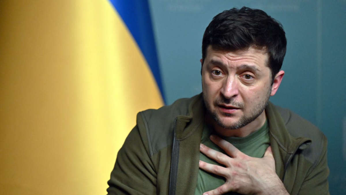 Aide à Ukraine: Zelensky accentue la pression sur les occidentaux