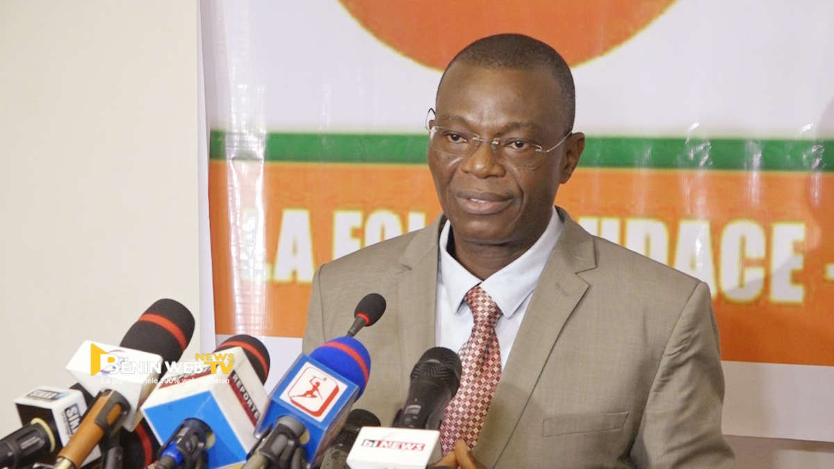 Bénin: Djogbénou peut être candidat à la présidence du parlement selon Iréné Agossa